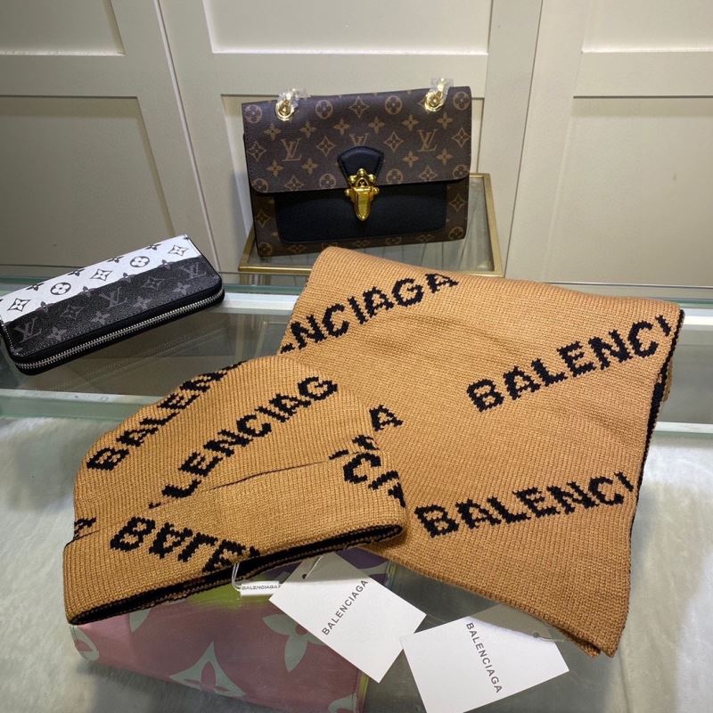 Balenciaga Caps Scarfs